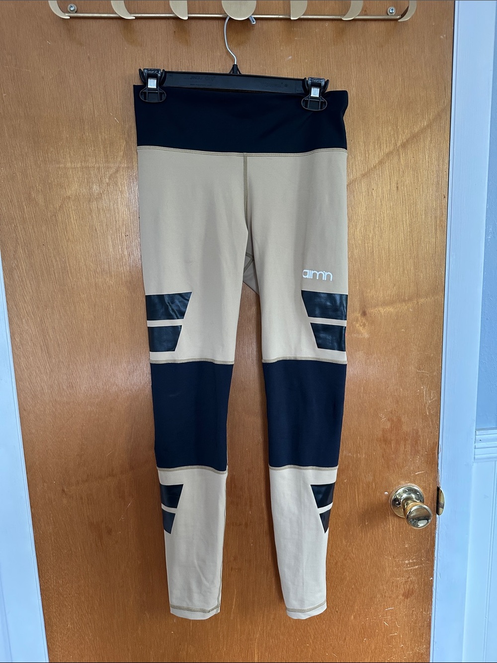Aim’n High-Waist Two-Tone Beige and Black Performance Leggings